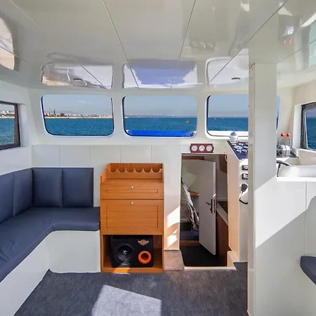 Karci Yacht Charter